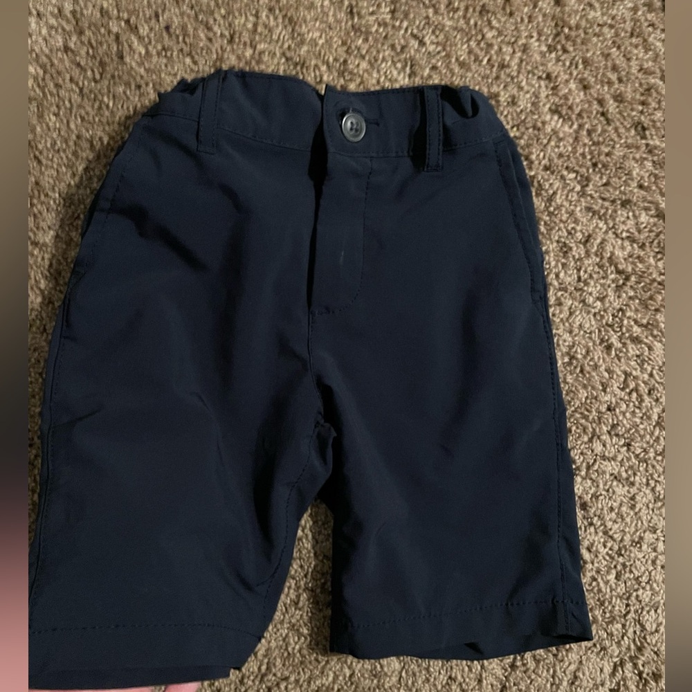 Boys Blue Navy Shorts size 6 Children’s Place